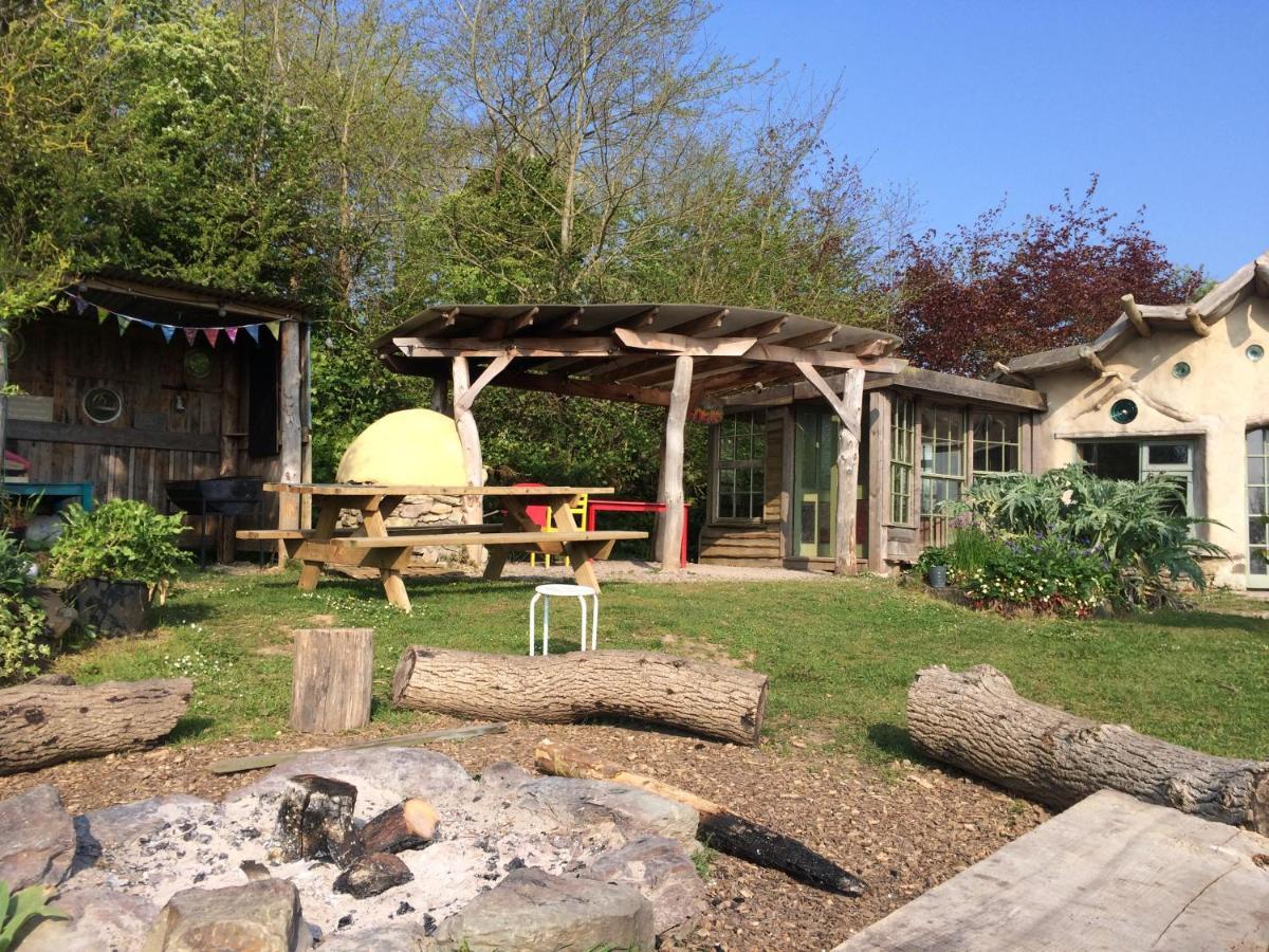 Inch Hideaway Eco Camping Whitegate  Eksteriør bilde