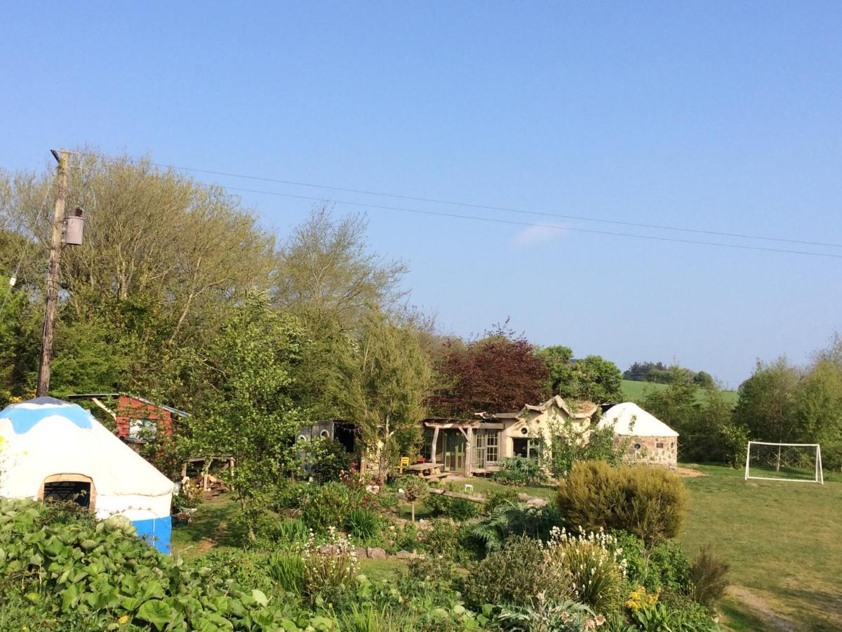 Inch Hideaway Eco Camping Whitegate  Eksteriør bilde