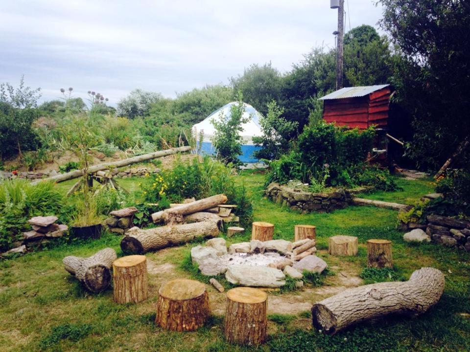 Inch Hideaway Eco Camping Whitegate  Eksteriør bilde