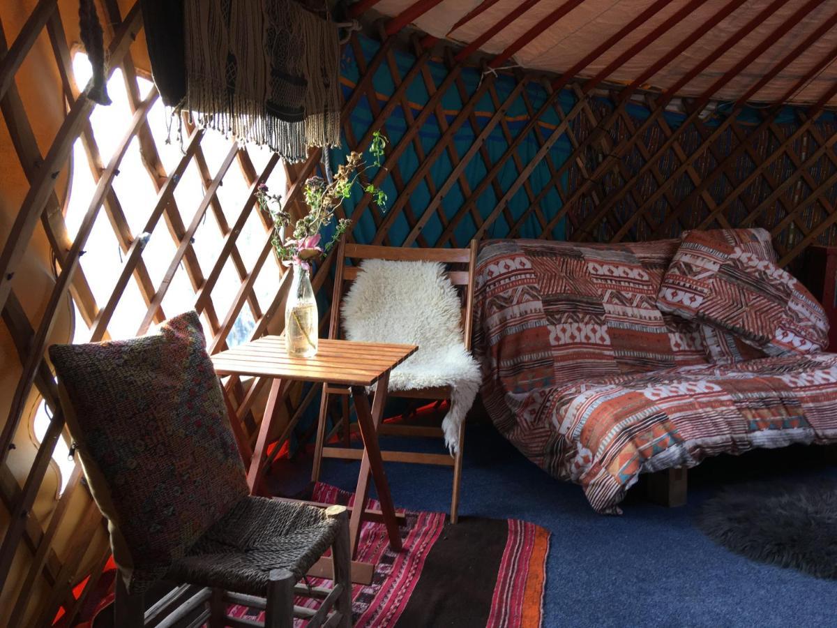 Inch Hideaway Eco Camping Whitegate  Eksteriør bilde